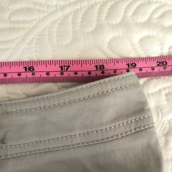 Zac & Rachel Capri Pants Women's Size 16 Silver/Gray Slim Crop Sateen New - Picture 11 of 14